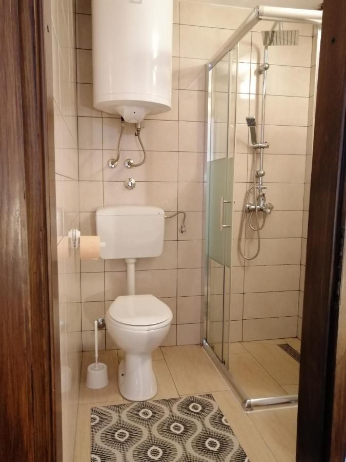 Studio Apartman Nona Angela-Valun เซรส ภายนอก รูปภาพ