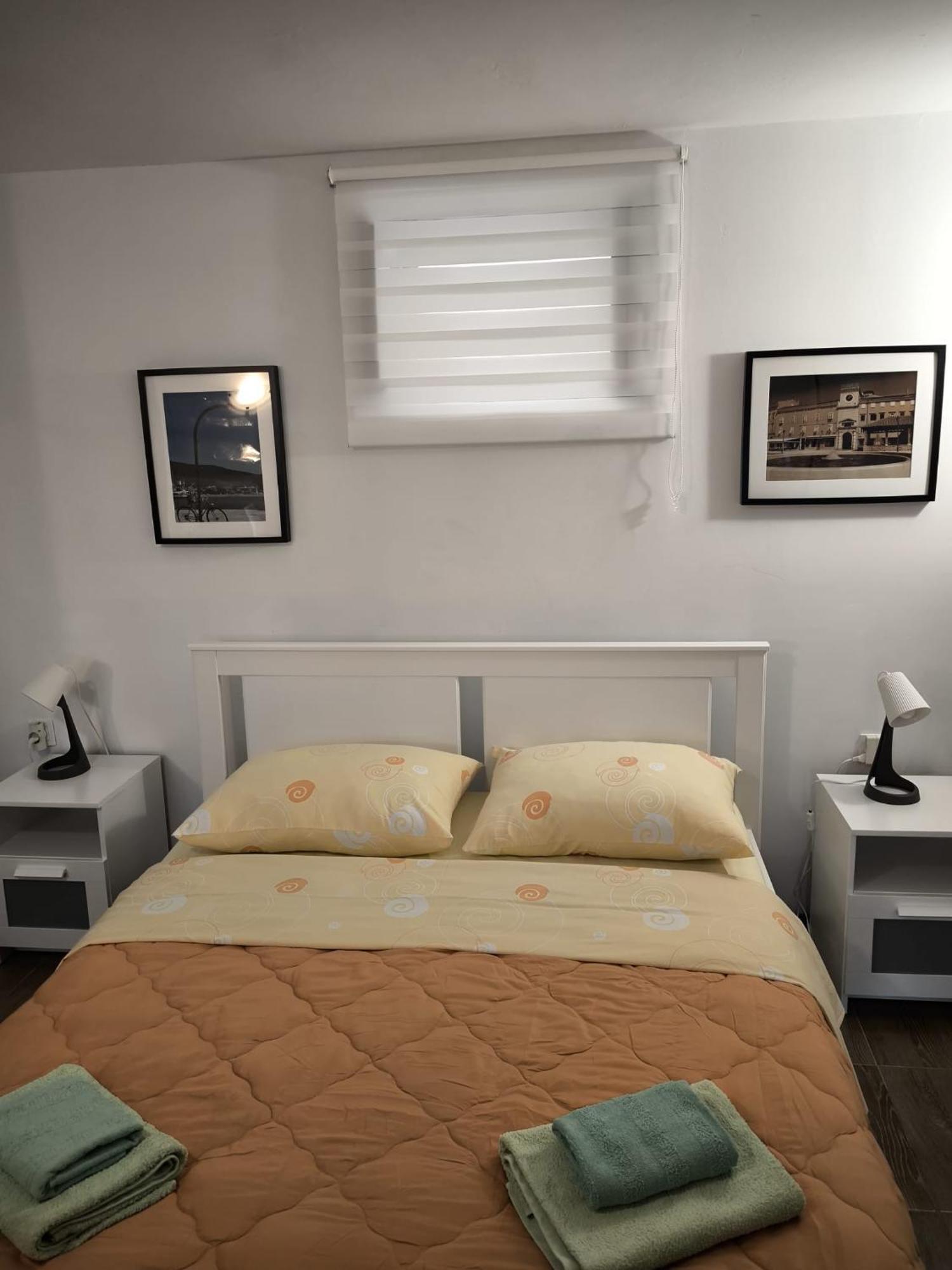 Studio Apartman Nona Angela-Valun เซรส ภายนอก รูปภาพ
